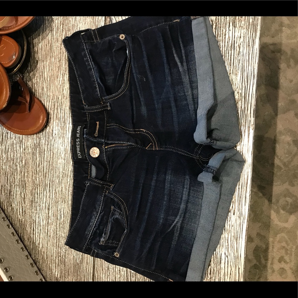 EXPRESS JEAN SHORTS
